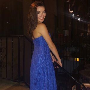 Meet your Posher, Julia